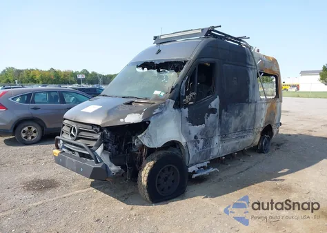 2021 Mercedes-Benz Sprinter Standard Roof V6 from USA, damaged, VIN W1W4EBVY4MT074530